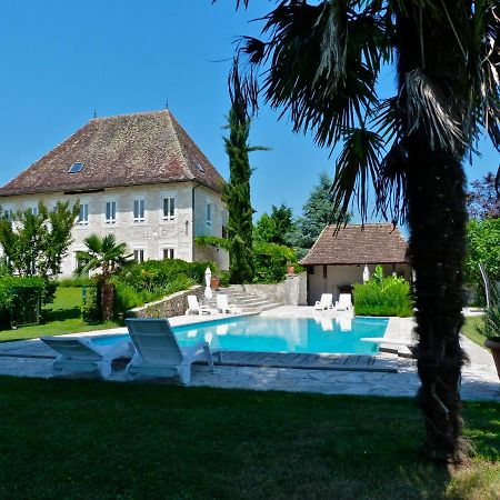 Domaine Du Manoir Panzió Les Avenières Kültér fotó