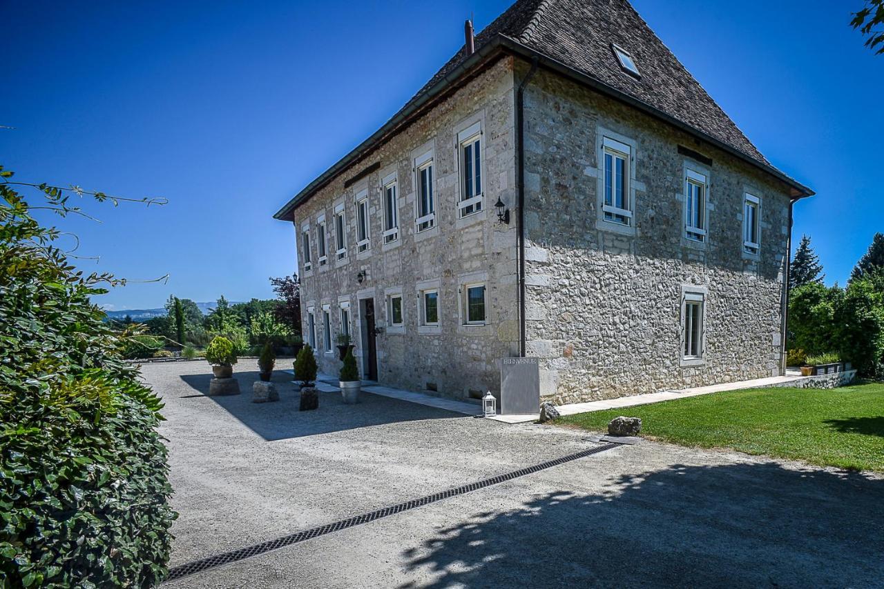 Domaine Du Manoir Panzió Les Avenières Kültér fotó