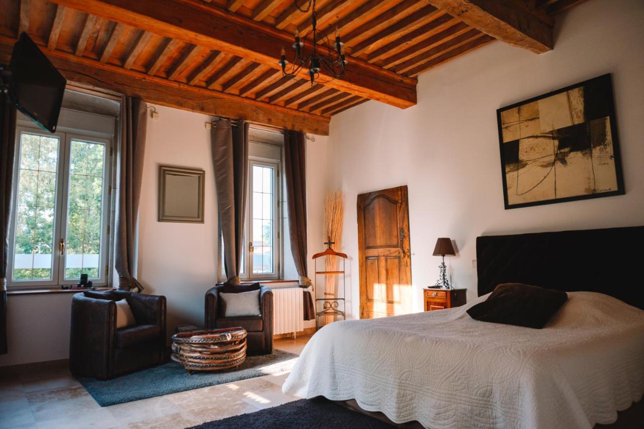 Domaine Du Manoir Panzió Les Avenières Kültér fotó