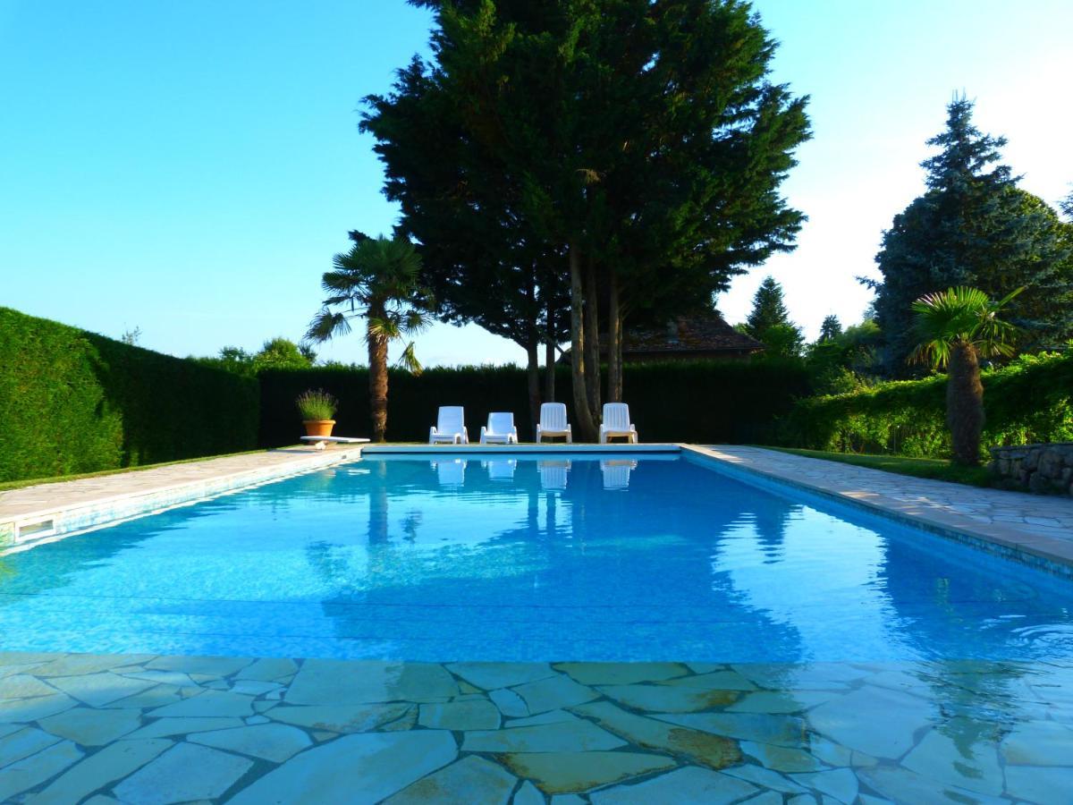 Domaine Du Manoir Panzió Les Avenières Kültér fotó