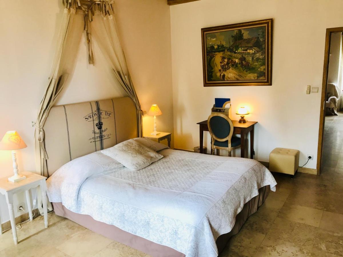 Domaine Du Manoir Panzió Les Avenières Kültér fotó