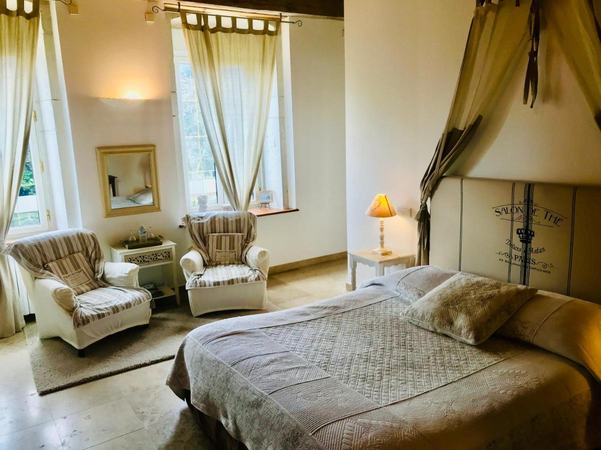 Domaine Du Manoir Panzió Les Avenières Kültér fotó