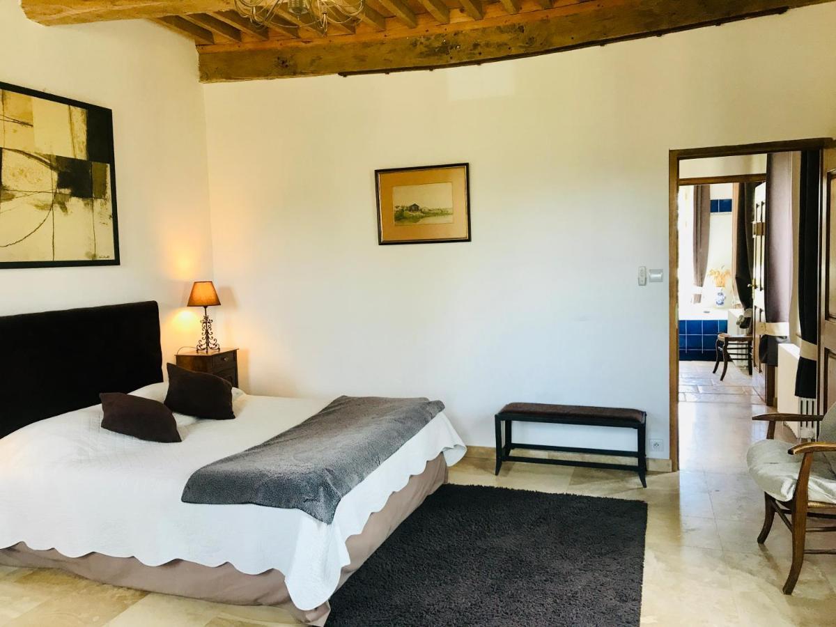 Domaine Du Manoir Panzió Les Avenières Kültér fotó